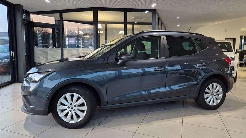 Gebraucht Seat Arona Style 95 PS (69 kW) 2022 Grau SUV