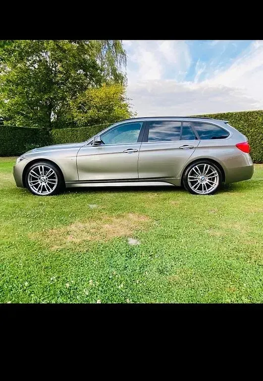 Gebraucht BMW 320 M Sport 190 PS (139 kW) 2018 Grau Kombi