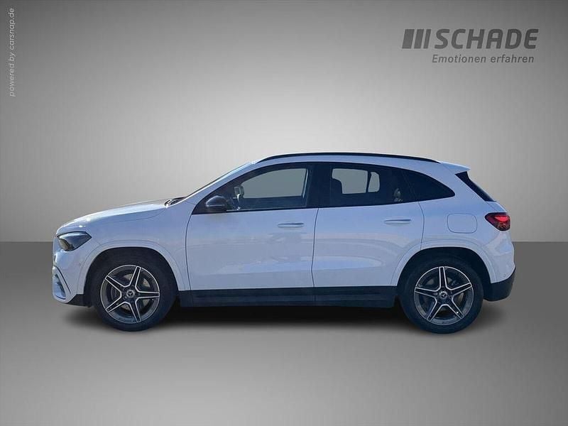 Gebraucht Mercedes GLA220 AMG line 190 PS (139 kW) 2024 Weiß SUV
