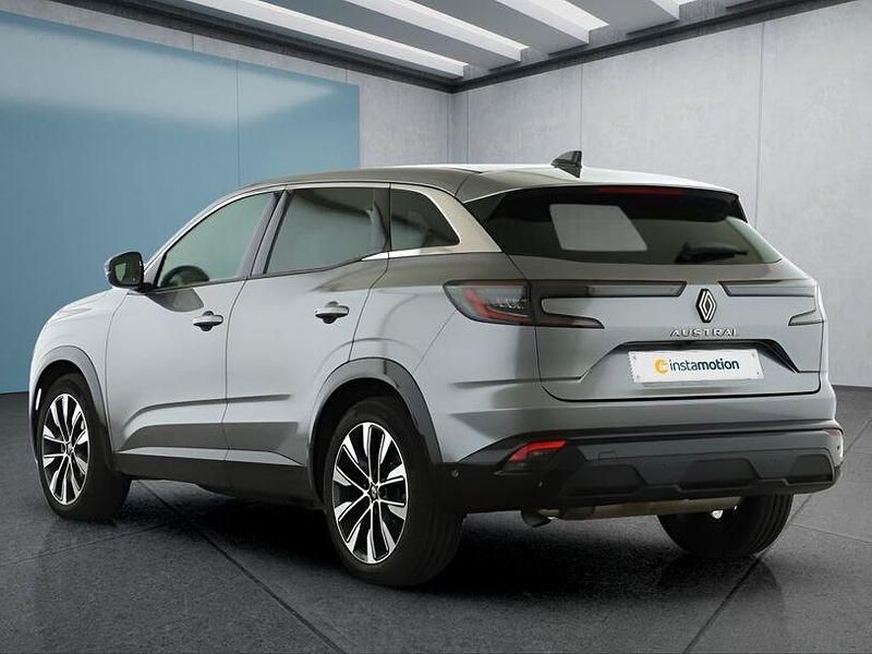Gebraucht Renault Austral Techno 158 PS (116 kW) 2024 Grau SUV