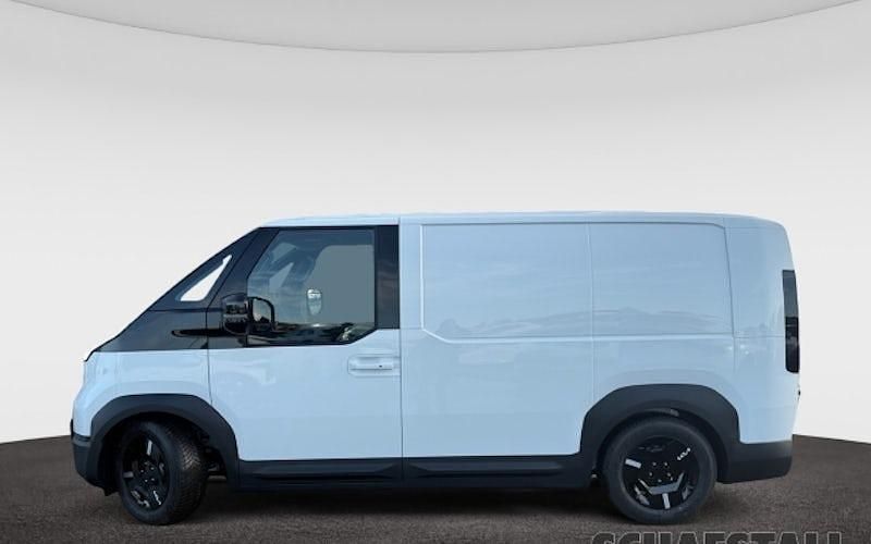 Nowe Kia PV5 119 kW (163 KM) 2025 Biały Minivan