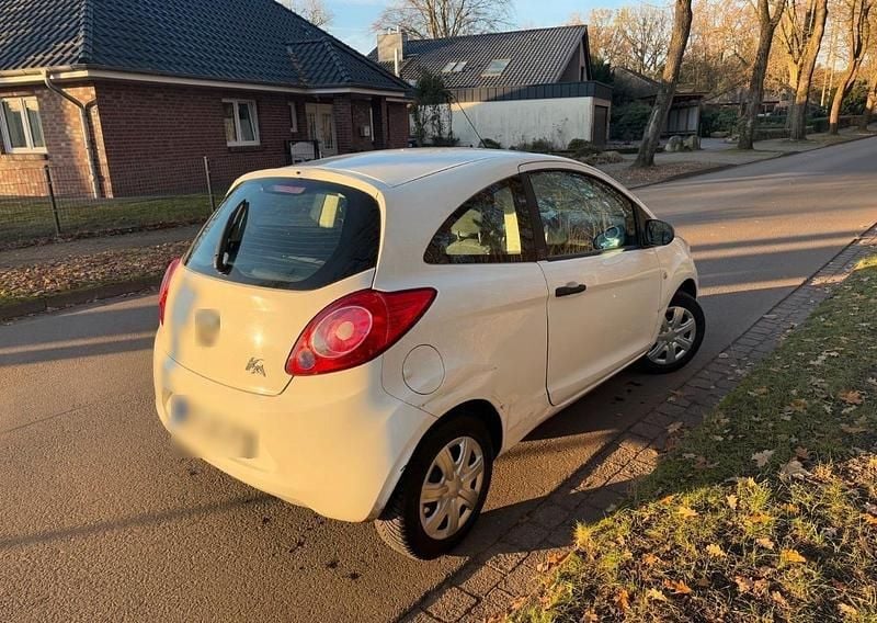 Gebraucht Ford Ka 69 PS (50 kW) 2009 Weiß Kleinwagen