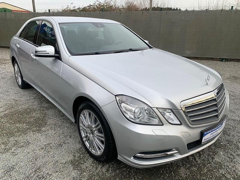 Gebraucht Mercedes E350 272 PS (200 kW) 2010 Silber Limousine