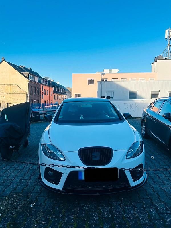 Second-hand Seat Leon FR 200 CP (147 kW) 2007 Alb Hatchback