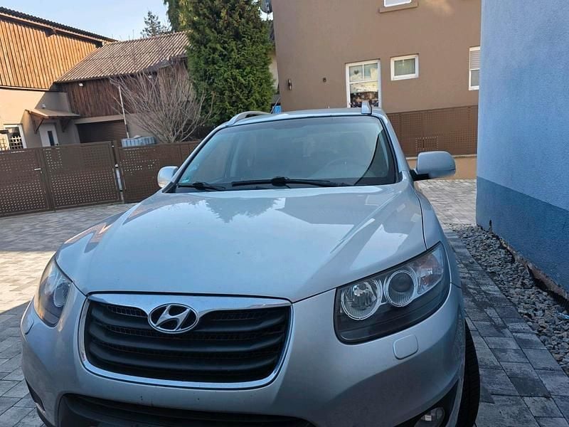 Gebraucht Hyundai Santa Fe 197 PS (144 kW) 2011 Silber SUV
