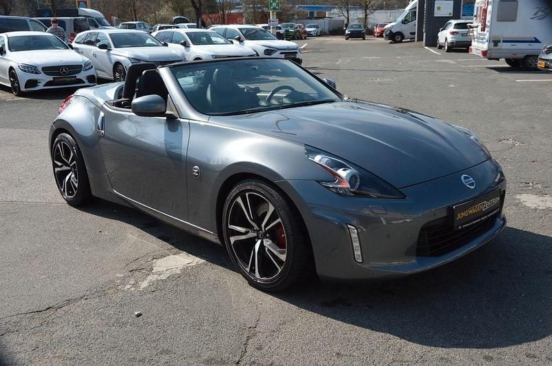 Gebraucht Nissan 370Z Pack 328 PS (241 kW) 2020 Grau Coupé