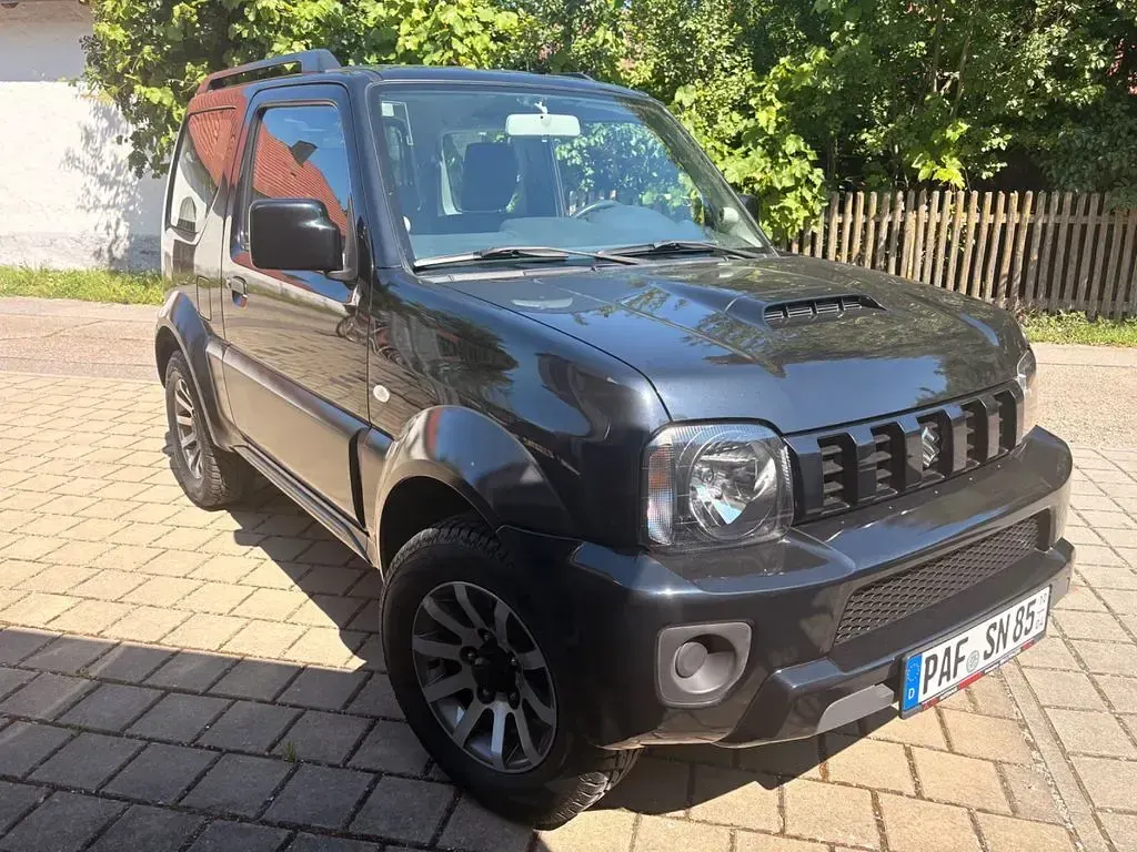 Gebraucht Suzuki Jimny Comfort 86 PS (63 kW) 2012 Grau SUV
