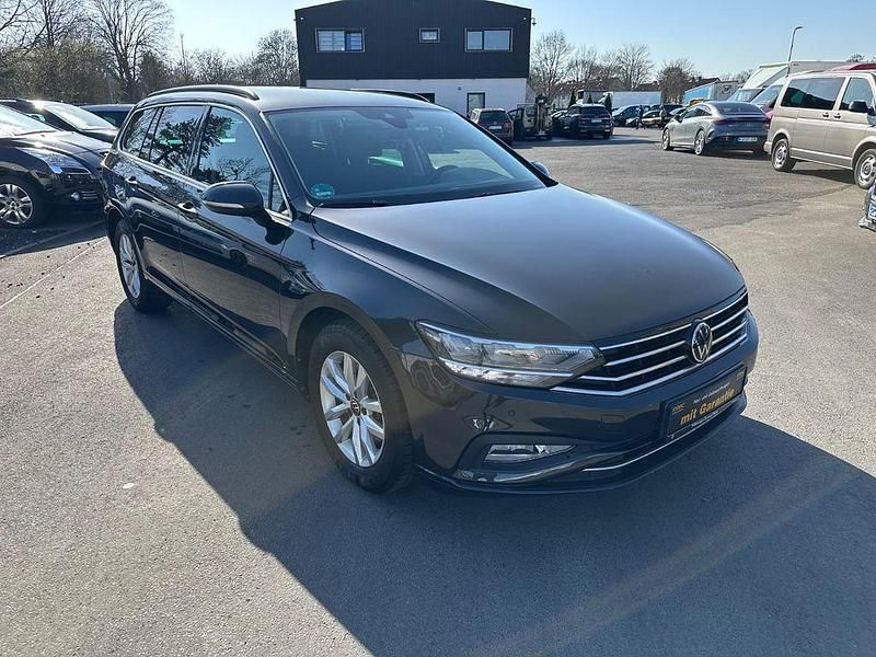 Gebraucht VW Passat Business 150 PS (110 kW) 2021 Grau Kombi
