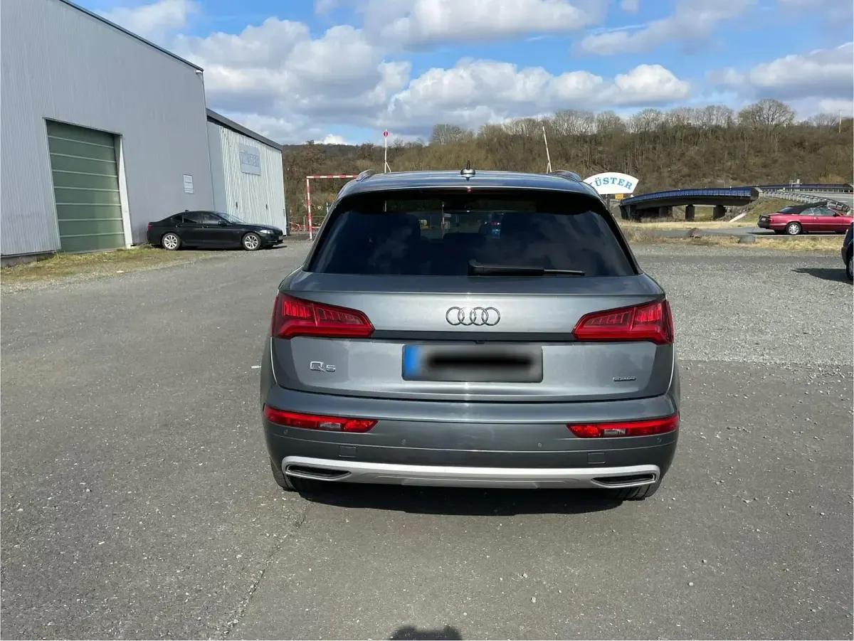 Gebraucht Audi Q5 252 PS (185 kW) 2018 Grau SUV