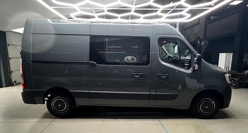 Usata Renault Master 150 CV (110 kW) 2019 Grigio Monovolume