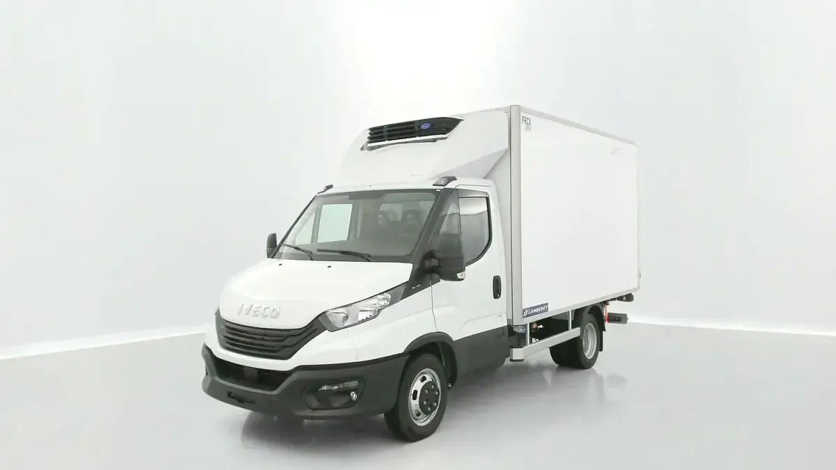 Neu Iveco Daily 160 PS (117 kW) 2025 Blanc Van