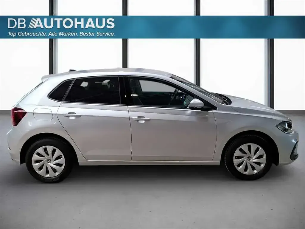 Gebraucht VW Polo Life 95 PS (69 kW) 2024 Silber Kleinwagen
