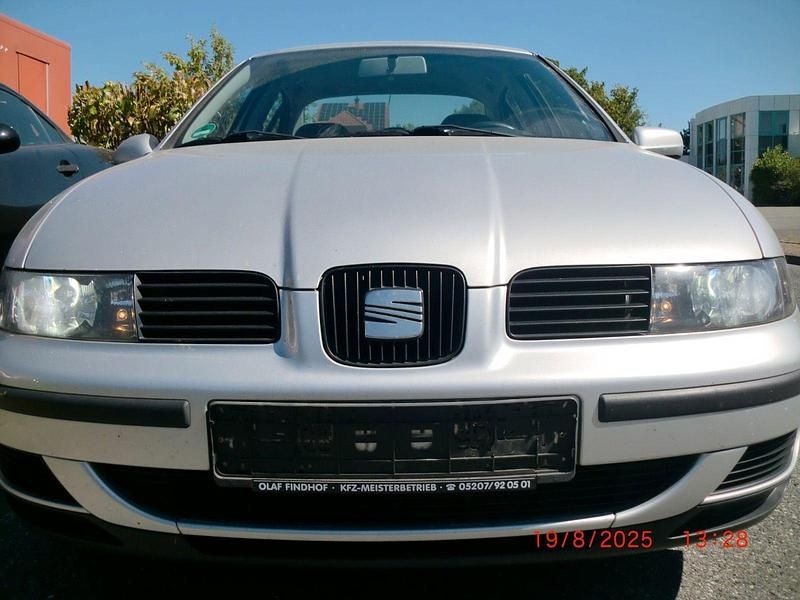 Gebraucht Seat Toledo 105 PS (77 kW) 2002 Silber Limousine