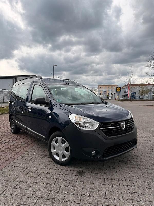 Gebraucht Dacia Dokker 75 PS (55 kW) 2019 Blau Van / Kleinbus