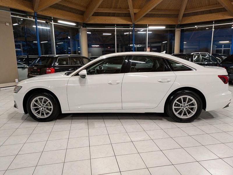 Gebraucht Audi A6 Sport 204 PS (150 kW) 2019 Weiß Limousine
