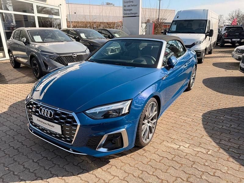 Gebraucht Audi S5 Cabriolet Basis 354 PS (260 kW) 2024 Blau Cabrio