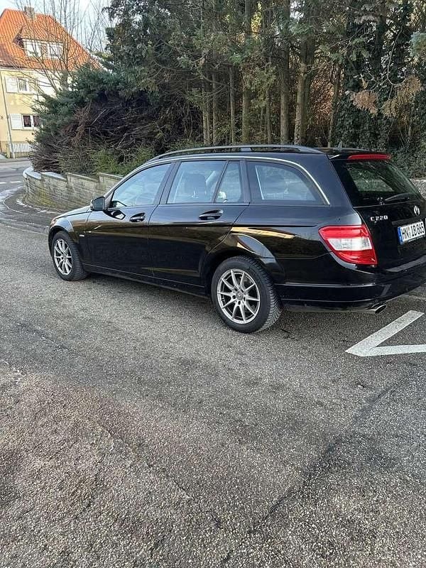 Gebraucht Mercedes C220 Elegance 170 PS (125 kW) 2010 Schwarz Kombi