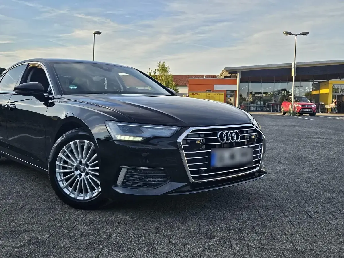 Gebraucht Audi A6 Comfort 204 PS (150 kW) 2020 Schwarz Limousine