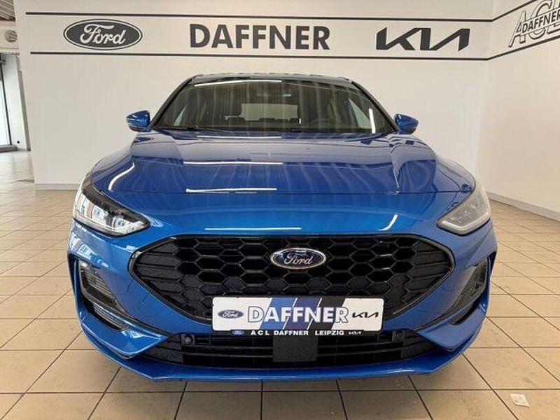Neu Ford Focus ST-Line X 155 PS (114 kW) 2025 Dynamicblau metallic Limousine