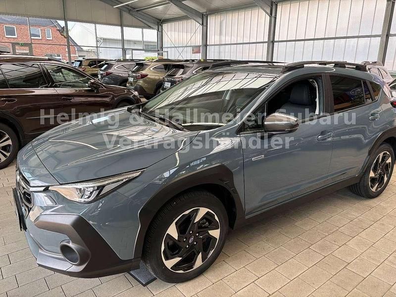 Second-hand Subaru Crosstrek Platinum 136 CP (100 kW) 2024 Albastru SUV