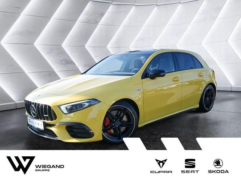 Gelb Gebraucht 2022 Mercedes A45 AMG AMG Limousine | 47.367 € (Guter Preis) - Bild 1/4