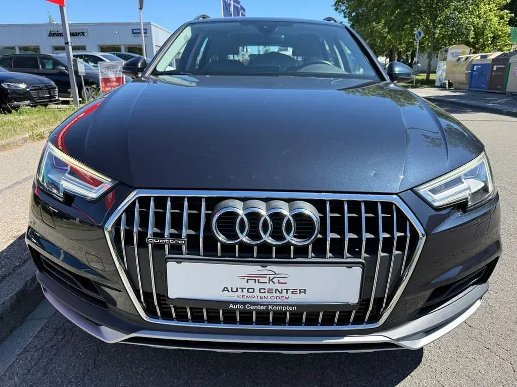 Gebraucht Audi A4 Allroad Ambiente 272 PS (200 kW) 2017 Blau Kombi