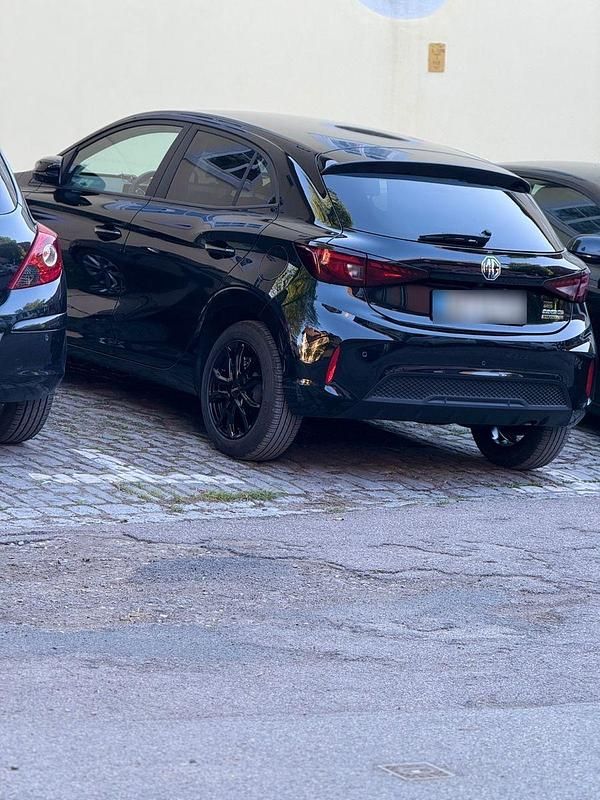 Gebraucht MG MG3 Luxury 194 PS (142 kW) 2025 Schwarz Kleinwagen