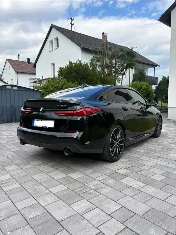 Gebraucht BMW 220 M Sport 178 PS (130 kW) 2021 Schwarz Coupé