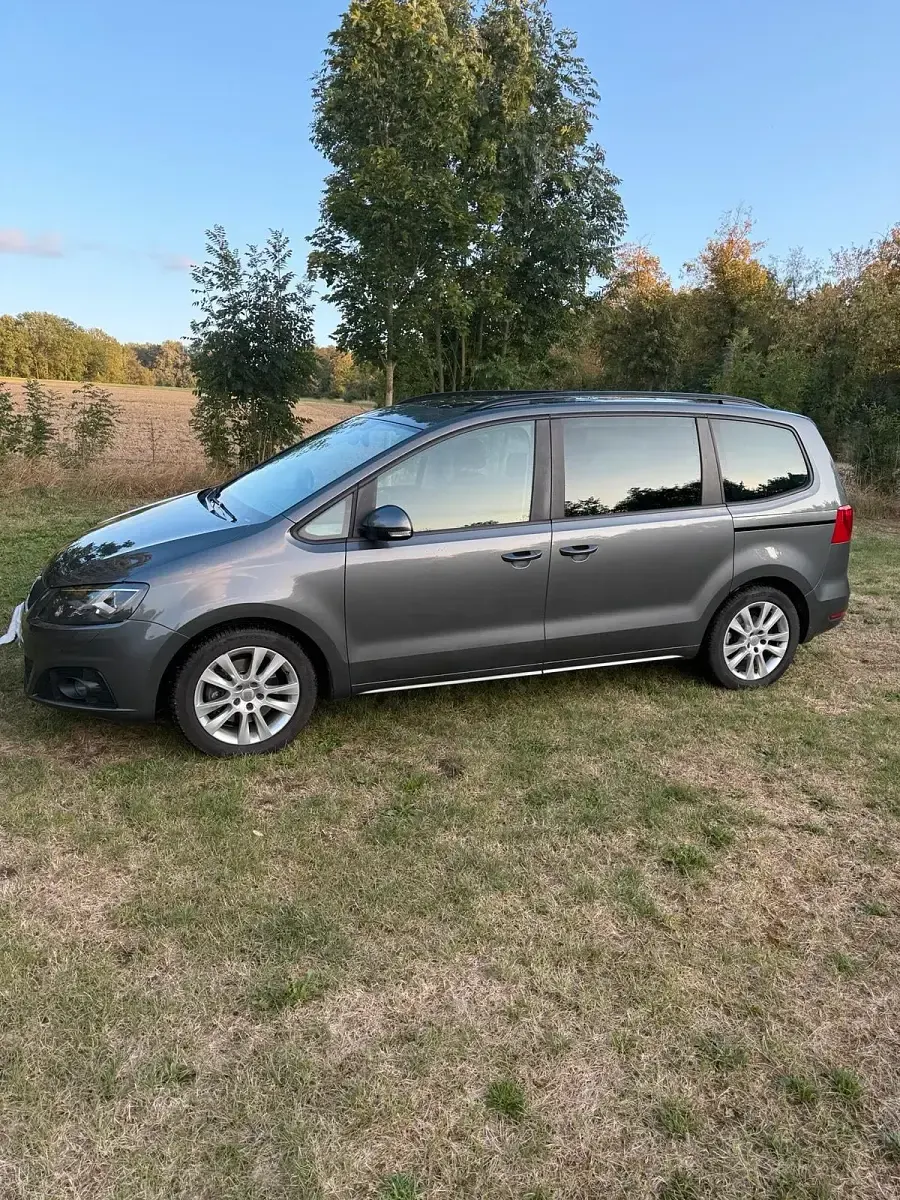 Gebraucht Seat Alhambra 140 PS (102 kW) 2012 Grau Van / Kleinbus