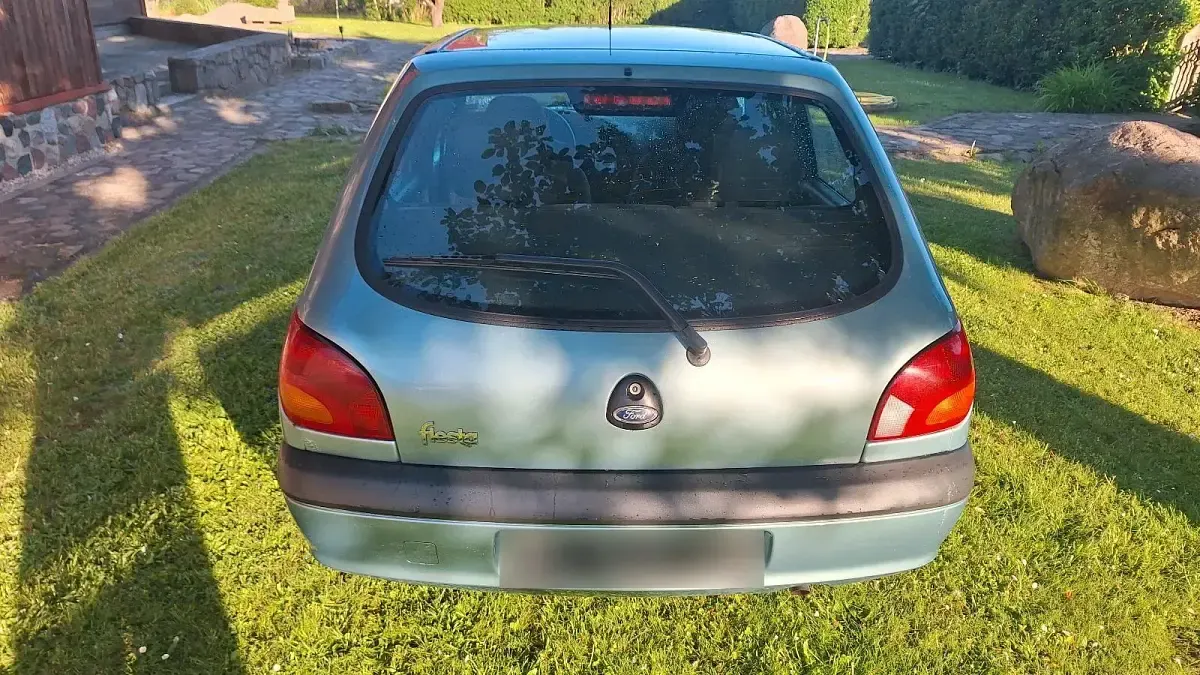 Gebraucht Ford Fiesta 60 PS (44 kW) 2001 Grün Kleinwagen