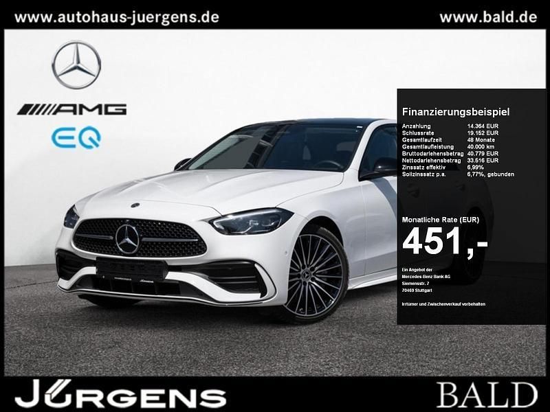 Weiss unilack polarweiss Gebraucht 2024 Mercedes C180 AMG Limousine | 47.840 € - Bild 1/4