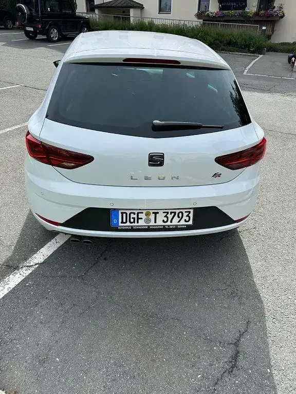 Gebraucht Seat Leon ST FR 131 PS (96 kW) 2020 Weiß Kombi