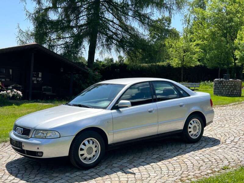 Verkauft Audi A4 1.8T 150PS,FL,Klima,3., gebraucht 2000, 152.500 km in  Bayern - Neureic...
