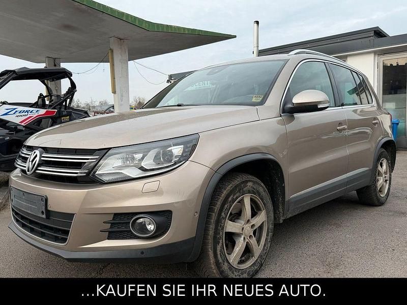 Gebraucht VW Tiguan Exclusive 140 PS (102 kW) 2015 Beige SUV