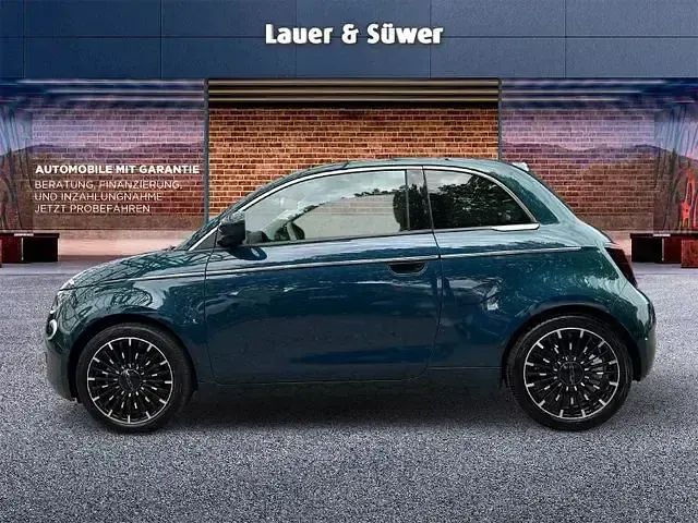 Gebraucht Fiat 500e La Prima 86 kW (118 PS) 2023 Grün Cabrio