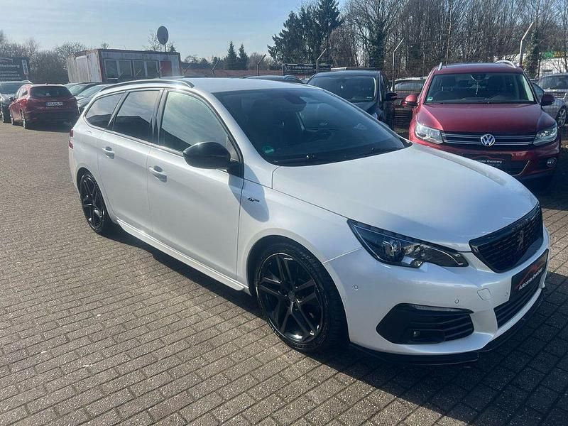Gebraucht Peugeot 308 SW GT 179 PS (131 kW) 2020 Lack weiss perlglänzend/metall Kombi
