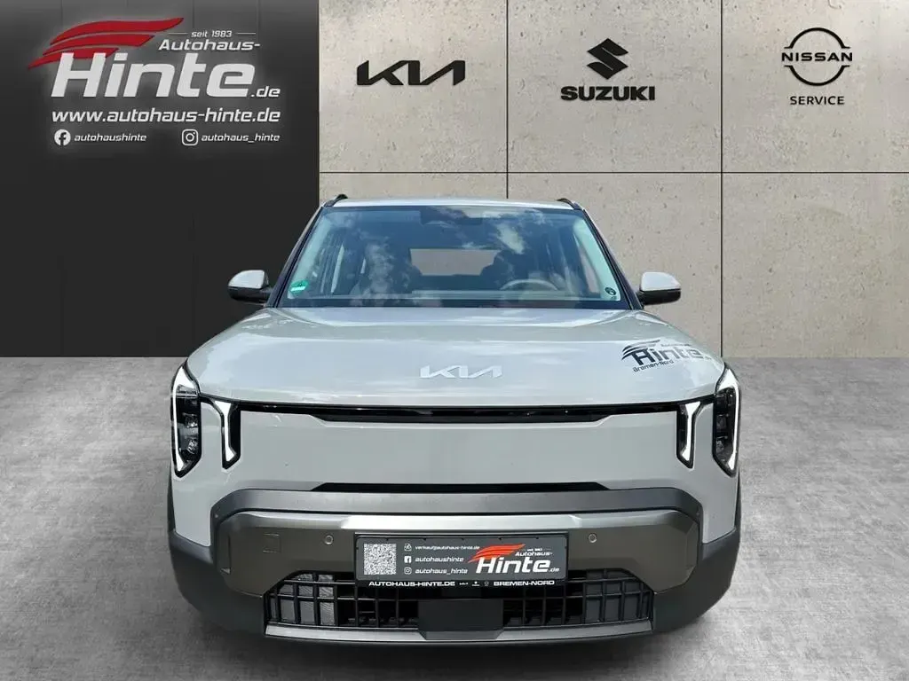 Neu Kia EV2 Earth 108 kW (147 PS) 2026 Grau SUV