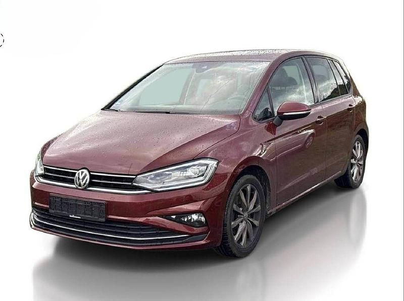 Rot Gebraucht 2018 VW Golf Sportsvan Van / Kleinbus | 16.999 € (Fairer Preis) - Bild 1/4