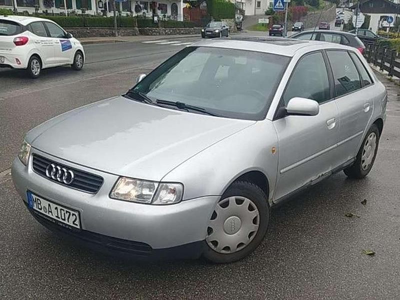 Gebraucht Audi A3 Ambition 101 PS (74 kW) 2000 Silber Limousine