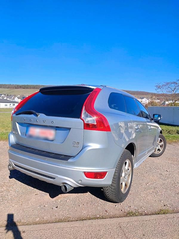 Gebraucht Volvo XC60 R-Design 215 PS (158 kW) 2012 Silber SUV