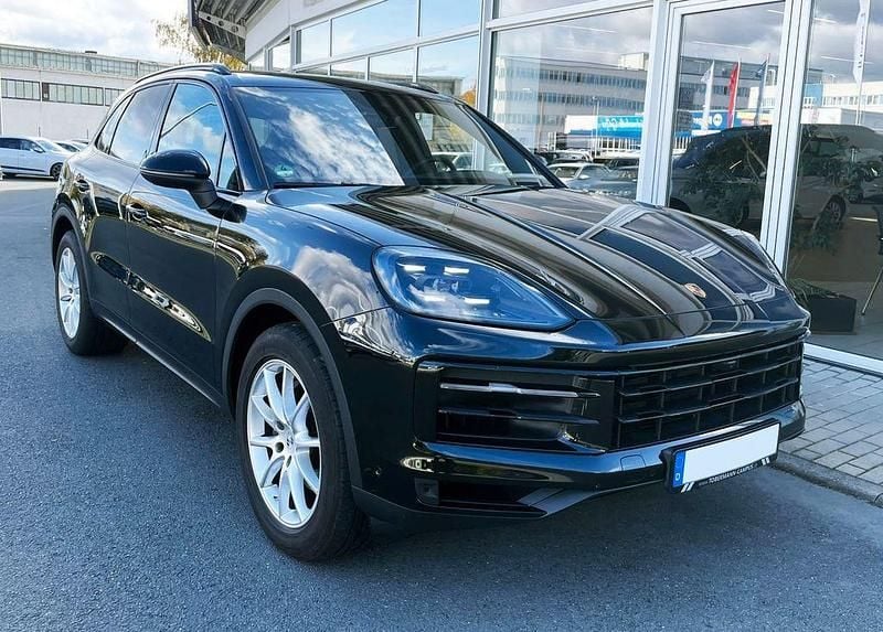 Schwarz Gebraucht 2025 Porsche Cayenne SUV | 84.450 € - Bild 1/4