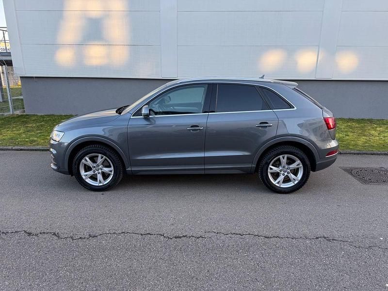 Gebraucht Audi Q3 Ambiente 150 PS (110 kW) 2015 Grau SUV