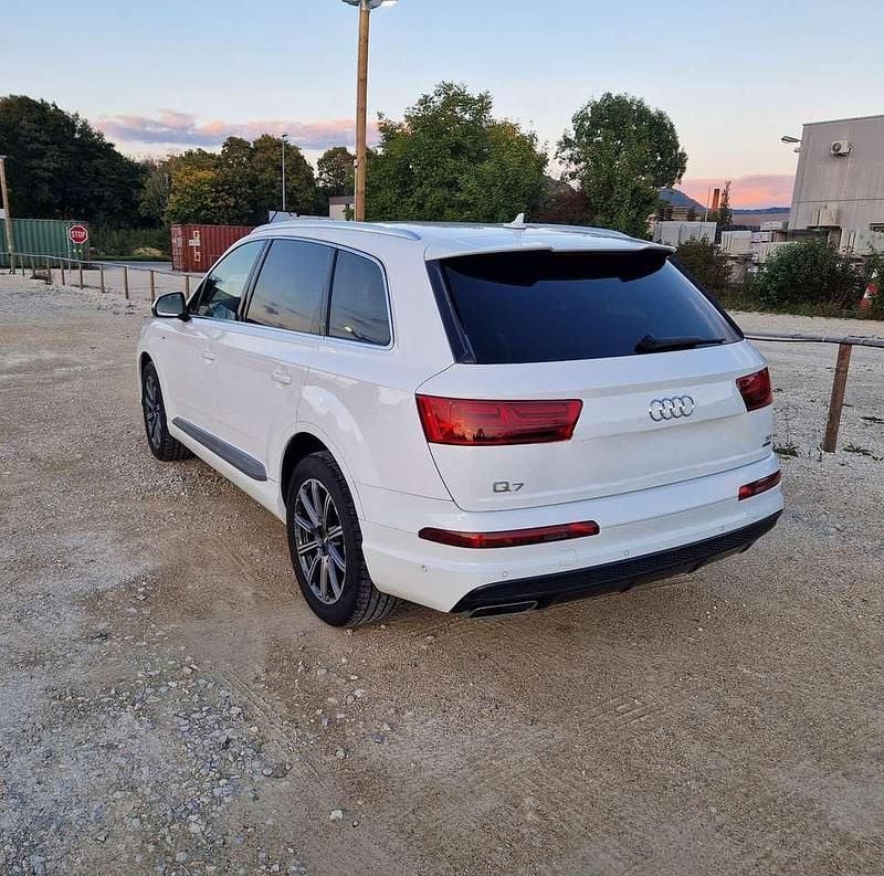Gebraucht Audi Q7 S-Line 218 PS (160 kW) 2016 SUV