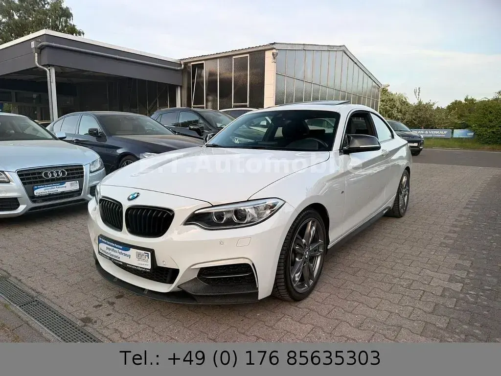 Gebraucht BMW M235 M Performance 326 PS (239 kW) 2014 Weiß Coupé
