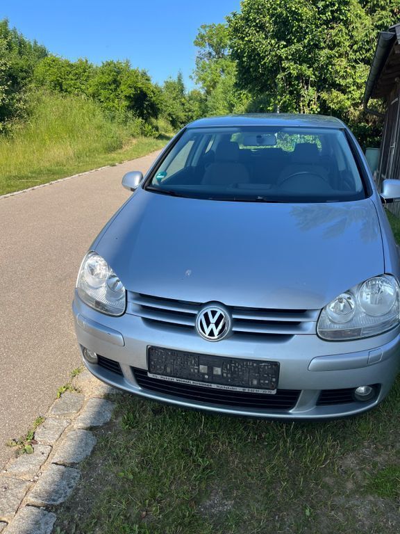 Silber Gebraucht 2006 VW Golf V Kleinwagen | 2.199 € (Fairer Preis) - Bild 1/4