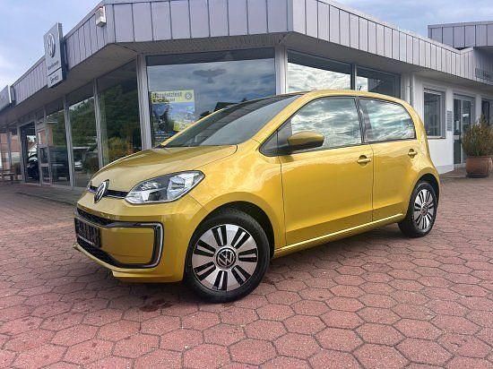 Gelb Gebraucht 2021 VW e-up! move up! Kleinwagen | 13.990 € (Fairer Preis) - Bild 1/4