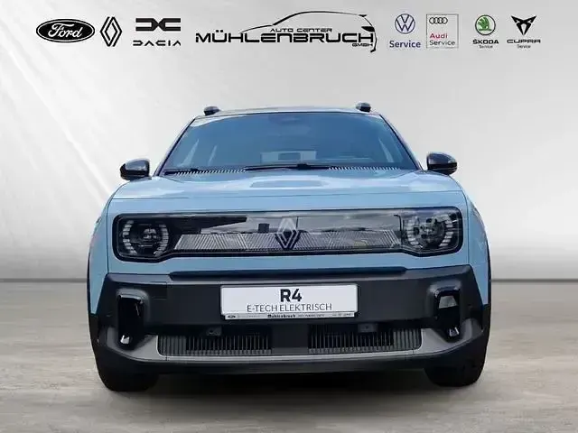 Gebraucht Renault 4 E-Tech Komfort 110 kW (150 PS) 2025 Kumulusblau, schwarzes dach SUV