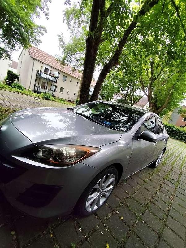 Second-hand Mazda 3 Active Plus 105 CP (77 kW) 2009 Berlinǎ