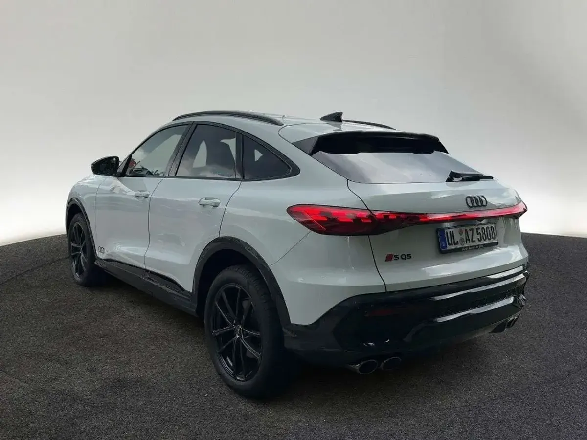 Gebraucht Audi SQ5 367 PS (269 kW) 2026 Gletscherweiß metallic SUV