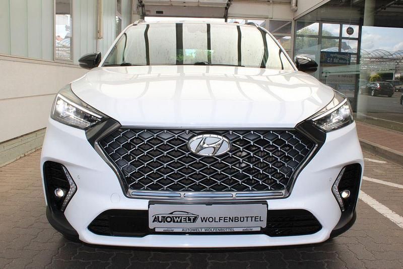 Weiß Gebraucht 2020 Hyundai Tucson N Line SUV | 20.990 € (Fairer Preis) - Bild 1/4